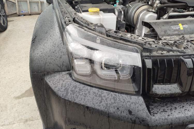 Used BAIC Off-Road BJ40 2024 2.0D Blade Hero Glory Edition Right Front Headlight