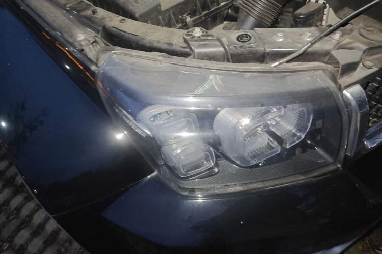 Used BAIC Off-Road BJ40 2024 2.0T Urban Hunter Honor Edition Right Front Headlight