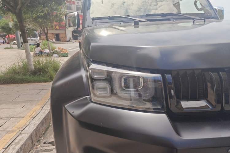Used BAIC Off-Road BJ40 2024 2.0D Blade Hero Glory Edition Right Front Headlight