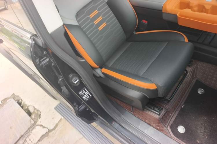 Used BAIC Off-Road BJ40 2024 2.0T All-New Urban Hunter Edition Pioneer Type Right Front Seat