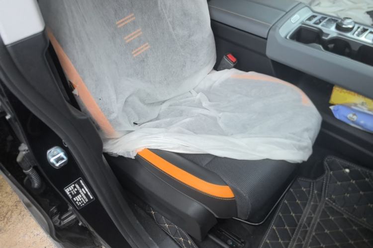 Used BAIC Off-Road BJ40 2024 2.0T All-New Blade Hero Edition Climber Right Front Seat