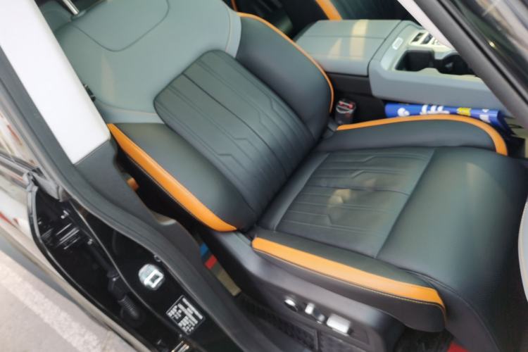 Used BAIC Off-Road BJ40 2024 2.0T All-New Urban Hunter Edition Ultimate Version Right Front Seat