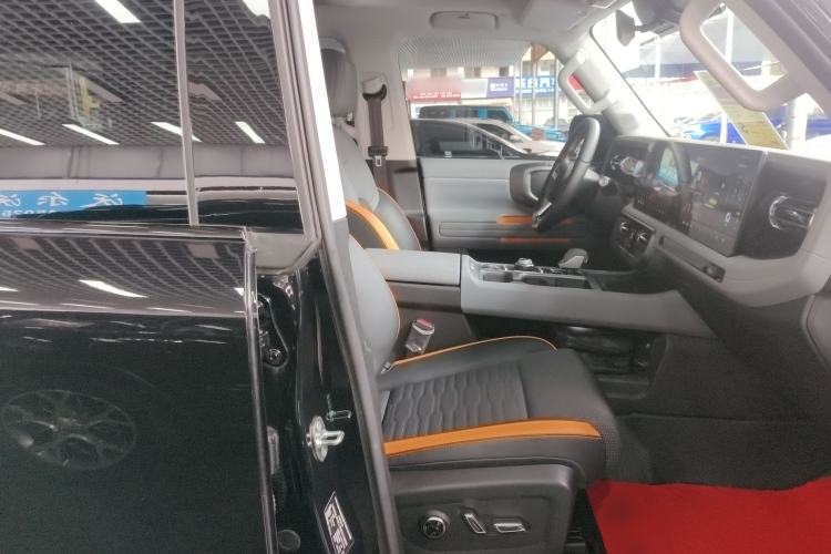 Used BAIC Off-Road BJ40 2024 2.0D All-New Blade Hero Crosser Right Front Seat