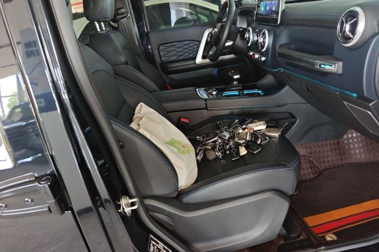 Used BAIC Off-Road BJ40 2024 2.0T Urban Hunter Honor Edition Right Front Seat