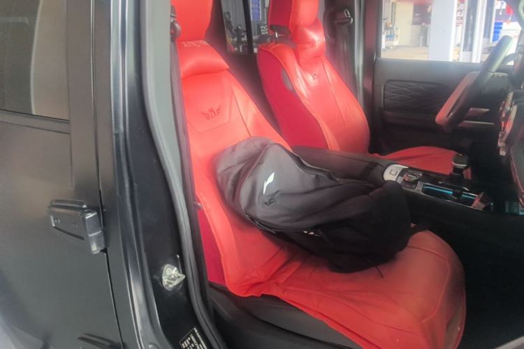 Used BAIC Off-Road BJ40 2024 2.0D Blade Hero Glory Edition Right Front Seat