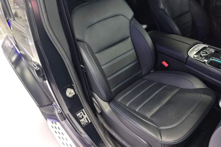 Used BAIC Off-Road BJ40 2024 2.0D Blade Hero Glory Edition Right Front Seat