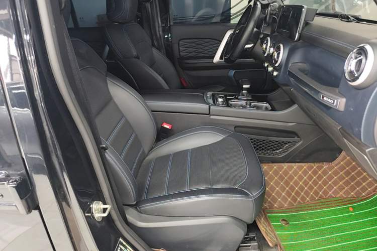 Used BAIC Off-Road BJ40 2024 2.0T Urban Hunter Honor Edition Right Front Seat