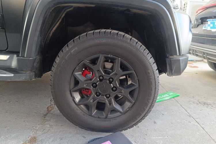 Used BAIC Off-Road BJ40 2024 2.0D Blade Hero Glory Edition Right Front Wheel Hub