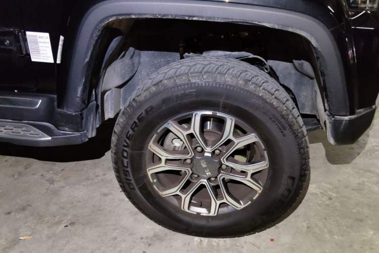 Used BAIC Off-Road BJ40 2024 2.0T Urban Hunter Honor Edition Right Front Wheel Hub