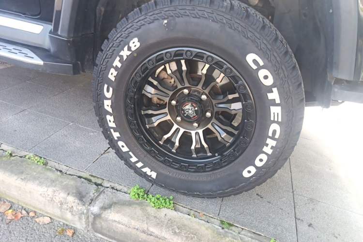 Used BAIC Off-Road BJ40 2024 2.0T Urban Hunter Honor Edition Right Front Wheel Hub