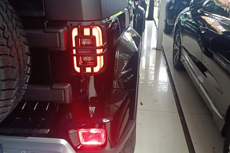 Used BAIC Off-Road BJ40 2024 2.0T Urban Hunter Honor Edition Right Rear Taillight