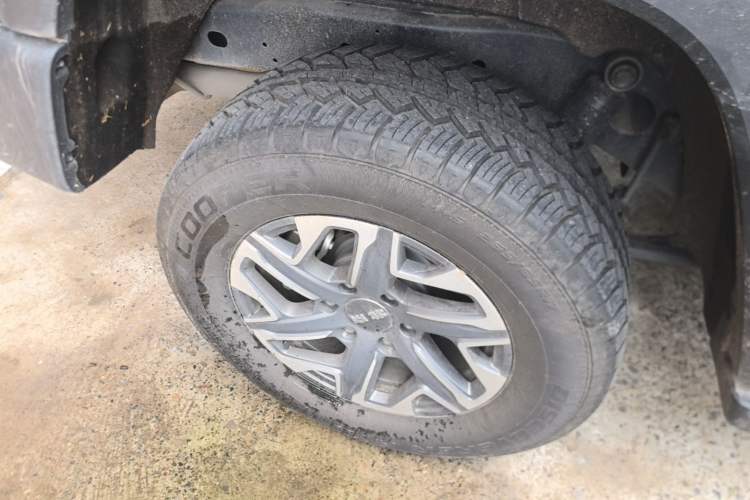 Used BAIC Off-Road BJ40 2024 2.0T All-New Blade Hero Edition Climber Right Rear Wheel Hub