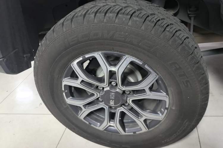 Used BAIC Off-Road BJ40 2024 2.0T Urban Hunter Honor Edition Right Rear Wheel Hub