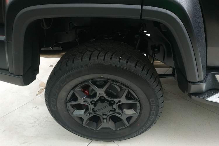 Used BAIC Off-Road BJ40 2024 2.0D Blade Hero Glory Edition Right Rear Wheel Hub