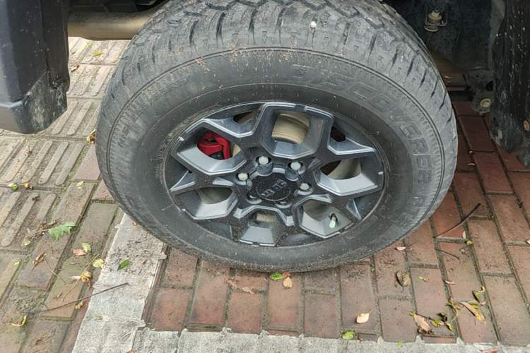 Used BAIC Off-Road BJ40 2024 2.0D Blade Hero Glory Edition Right Rear Wheel Hub