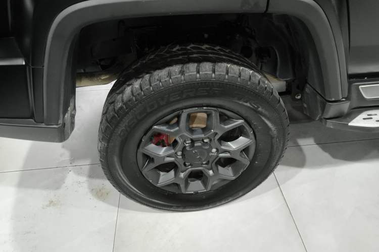Used BAIC Off-Road BJ40 2024 2.0D Blade Hero Glory Edition Right Rear Wheel Hub