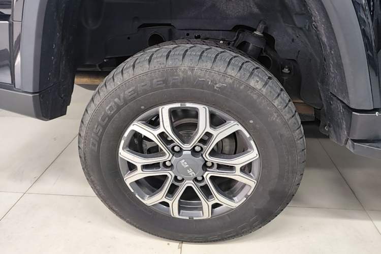 Used BAIC Off-Road BJ40 2024 2.0T Urban Hunter Honor Edition Right Rear Wheel Hub