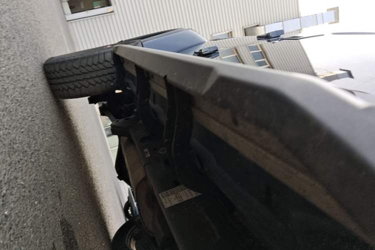 Used BAIC Off-Road BJ40 2024 2.0T Urban Hunter Honor Edition Right Side Sill