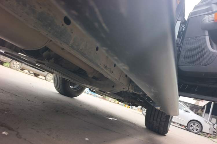 Used BAIC Off-Road BJ40 2024 2.0T All-New Urban Hunter Edition Pioneer Type Right Side Sill
