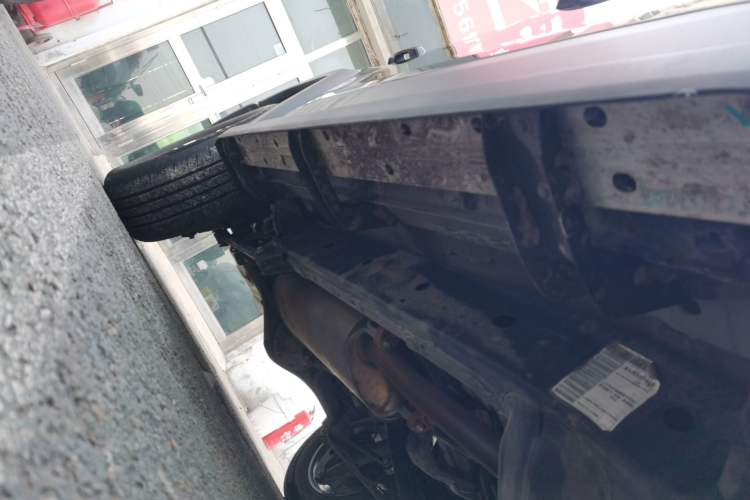 Used BAIC Off-Road BJ40 2024 2.0T All-New Urban Hunter Edition Ultimate Version Right Side Sill