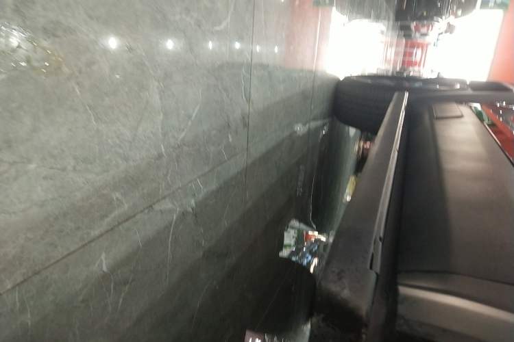 Used BAIC Off-Road BJ40 2024 2.0T All-New Urban Hunter Edition Ultimate Version Right Side Sill