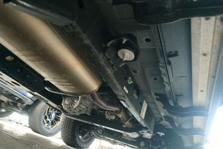Used BAIC Off-Road BJ40 2024 2.0D Blade Hero Glory Edition Right Side Sill