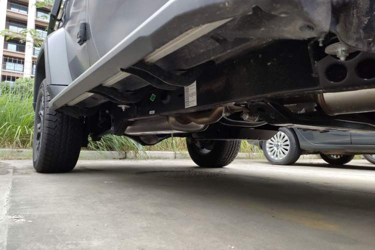 Used BAIC Off-Road BJ40 2024 2.0D Blade Hero Glory Edition Right Side Sill