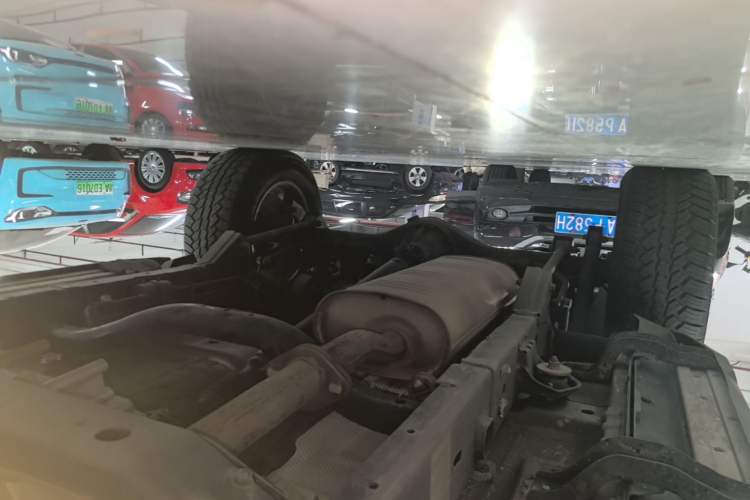 Used BAIC Off-Road BJ40 2024 2.0T Urban Hunter Honor Edition Right Side Sill