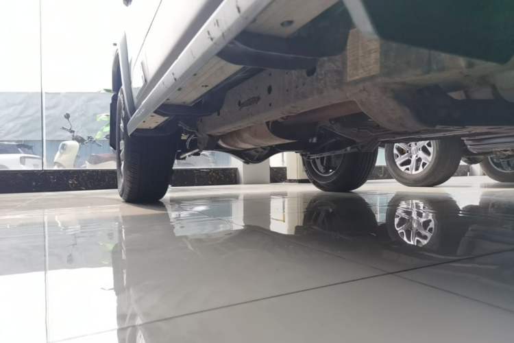 Used BAIC Off-Road BJ40 2024 2.0T All-New Urban Hunter Edition Ultimate Version Right Side Sill