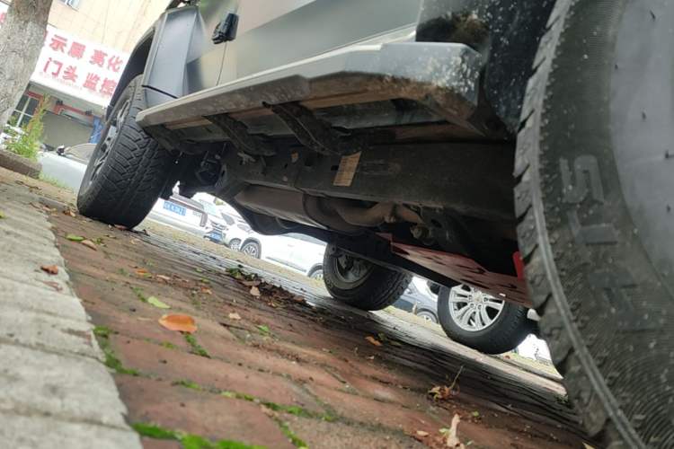 Used BAIC Off-Road BJ40 2024 2.0D Blade Hero Glory Edition Right Side Sill