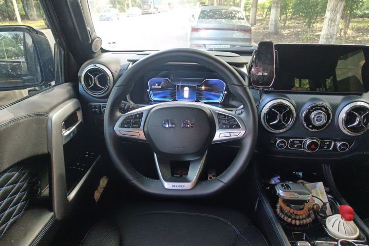 Used BAIC Off-Road BJ40 2024 2.0T Urban Hunter Honor Edition Steering Wheel
