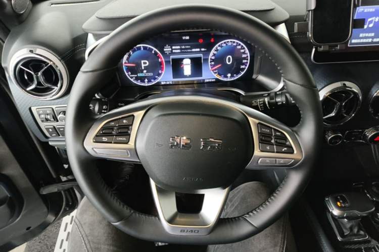 Used BAIC Off-Road BJ40 2024 2.0D Blade Hero Glory Edition Steering Wheel