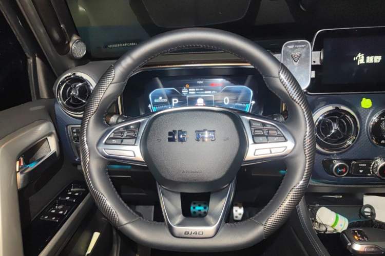 Used BAIC Off-Road BJ40 2024 2.0T Urban Hunter Honor Edition Steering Wheel