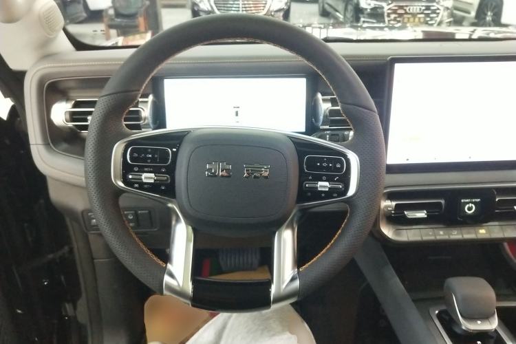 Used BAIC Off-Road BJ40 2024 2.0T All-New Urban Hunter Edition Ultimate Version Steering Wheel
