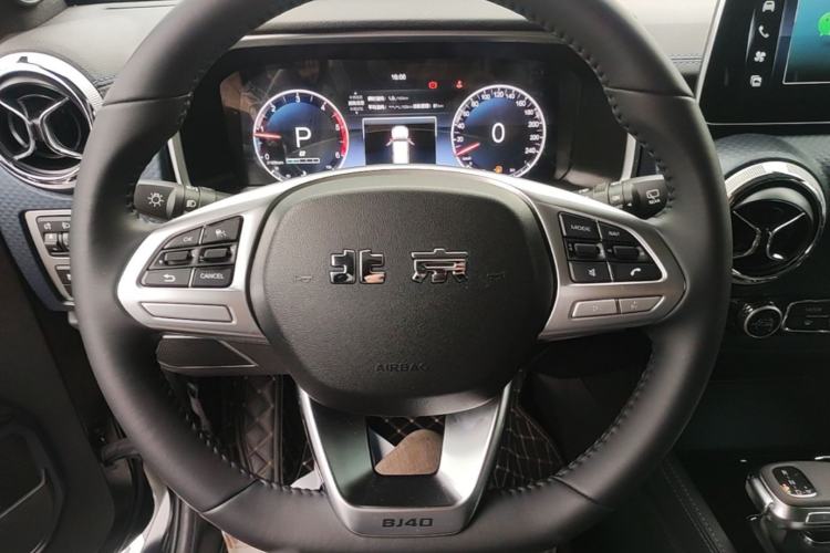 Used BAIC Off-Road BJ40 2024 2.0D Blade Hero Glory Edition Steering Wheel