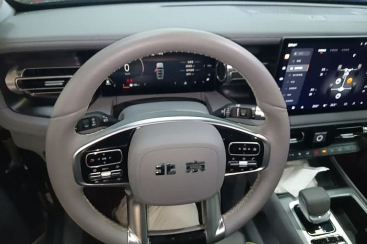 Used BAIC Off-Road BJ40 2024 2.0D All-New Blade Hero Crosser Steering Wheel