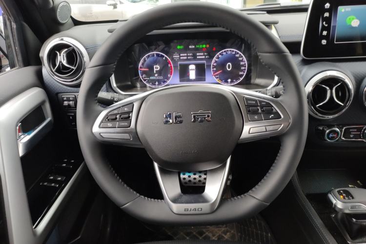 Used BAIC Off-Road BJ40 2024 2.0D Blade Hero Glory Edition Steering Wheel