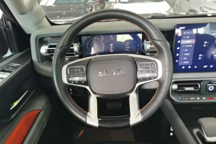 Used BAIC Off-Road BJ40 2024 2.0T All-New Urban Hunter Edition Ultimate Version Steering Wheel