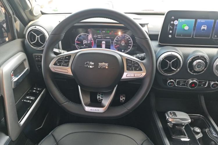 Used BAIC Off-Road BJ40 2024 2.0T Urban Hunter Honor Edition Steering Wheel