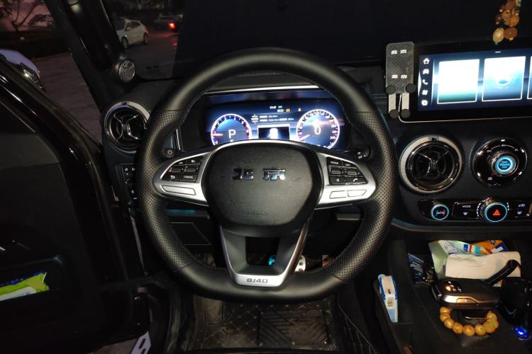 Used BAIC Off-Road BJ40 2024 2.0T Urban Hunter Honor Edition Steering Wheel