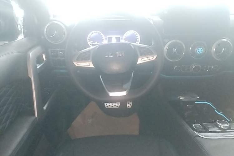 Used BAIC Off-Road BJ40 2024 2.0T Urban Hunter Honor Edition Steering Wheel