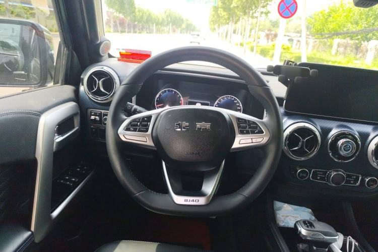 Used BAIC Off-Road BJ40 2024 2.0T Urban Hunter Honor Edition Steering Wheel
