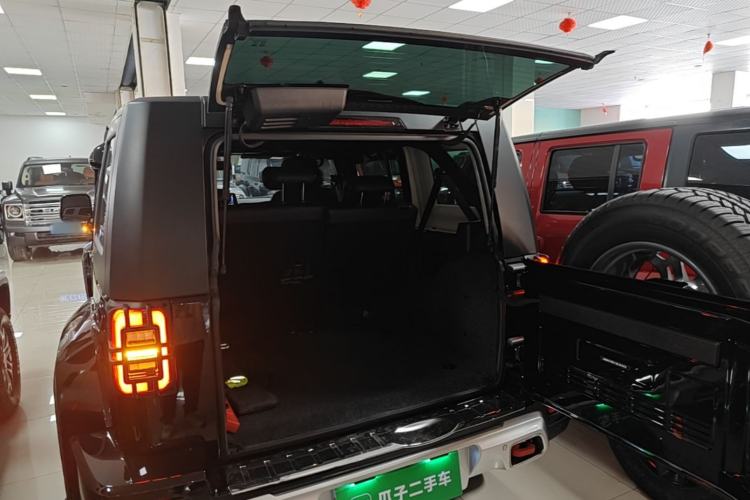 Used BAIC Off-Road BJ40 2024 2.0T Urban Hunter Honor Edition Trunk