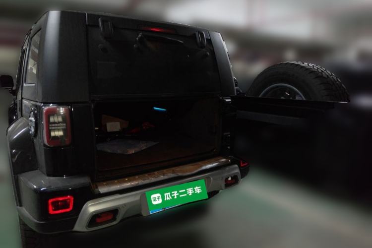 Used BAIC Off-Road BJ40 2024 2.0T Urban Hunter Honor Edition Trunk