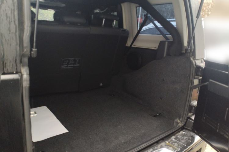 Used BAIC Off-Road BJ40 2024 2.0D Blade Hero Glory Edition Trunk