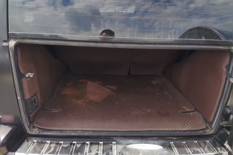 Used BAIC Off-Road BJ40 2024 2.0D Blade Hero Glory Edition Trunk