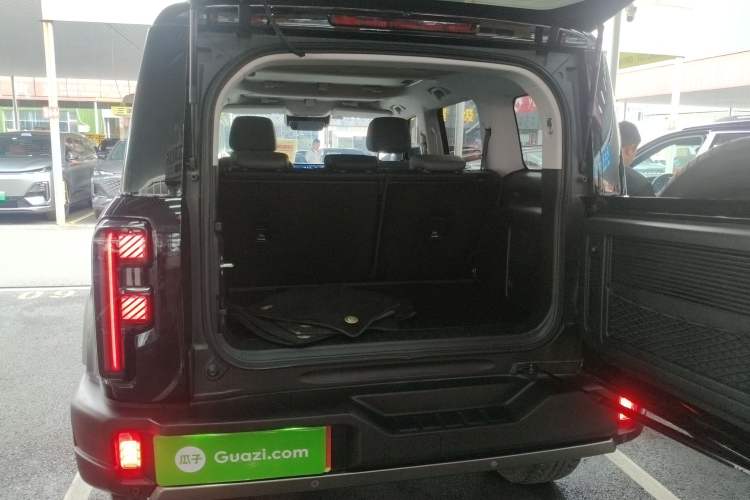 Used BAIC Off-Road BJ40 2024 2.0D All-New Blade Hero Crosser Trunk