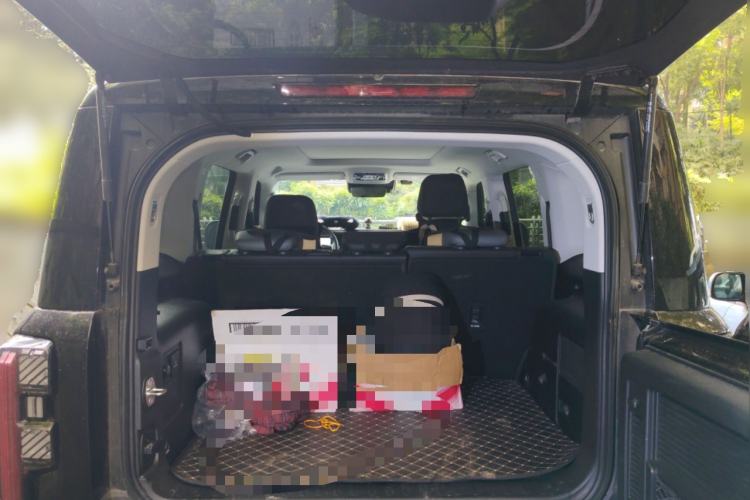 Used BAIC Off-Road BJ40 2024 2.0T All-New Urban Hunter Edition Chivalrous Style Trunk