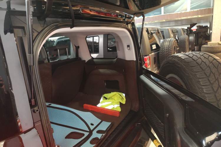 Used BAIC Off-Road BJ40 2024 2.0T All-New Urban Hunter Edition Chivalrous Style Trunk