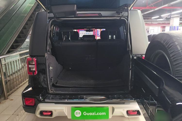 Used BAIC Off-Road BJ40 2024 2.0T Urban Hunter Honor Edition Trunk